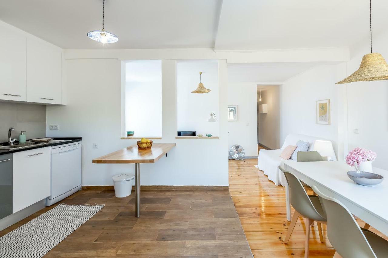Alfama, Bright And Spacious With Private Terrace, By Timecooler Lisboa Eksteriør bilde